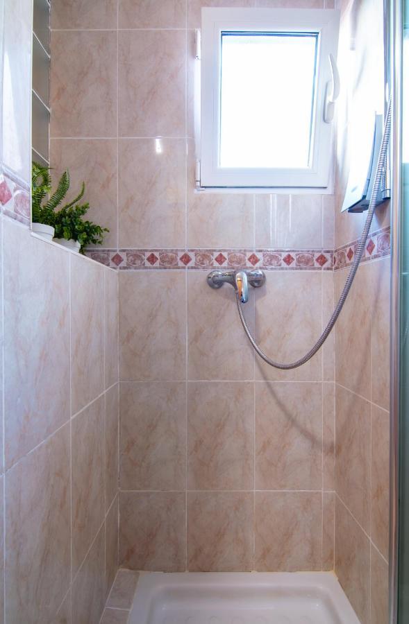Ibericabeds Centro Gracia Apartment Granada Ngoại thất bức ảnh